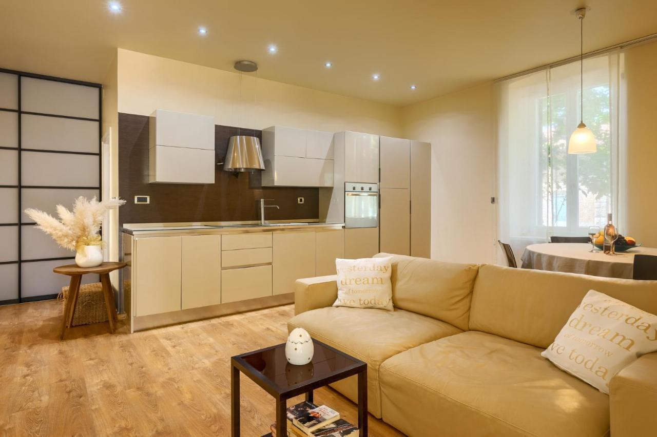 Casa Parenzana Apartment Porec Bagian luar foto