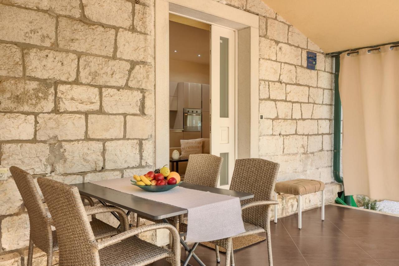 Casa Parenzana Apartment Porec Bagian luar foto